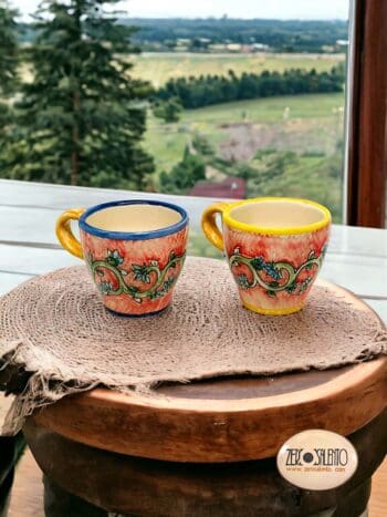 Tazzina da Caffè dipinta a mano in terracotta