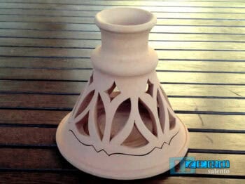 Porta Candele Citronelle da tavolo rustica con intagli in Terracotta Salentina - immagine 5