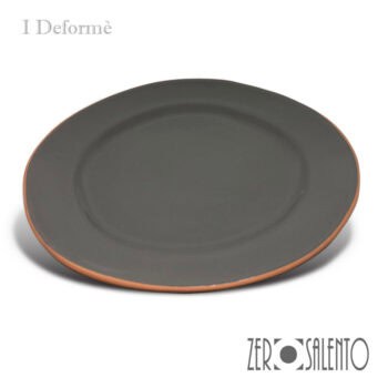 Piatto piano DEFORME' in Terracotta con bordo irregolare Grigio