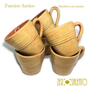 BICCHIERE con manico in Terracotta - Ceramica Fascino Antico giallo - immagine 2