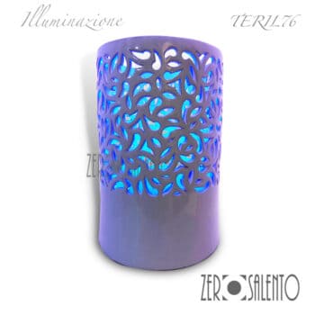 Lampada da appoggio Bianca in terracotta intaglio a mano con volute TERIL76 - immagine 2