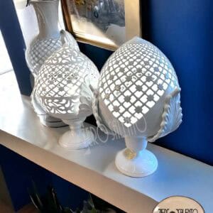 Lampada da tavolo a forma di Pigna intaglio moderno a Rombi Teril121