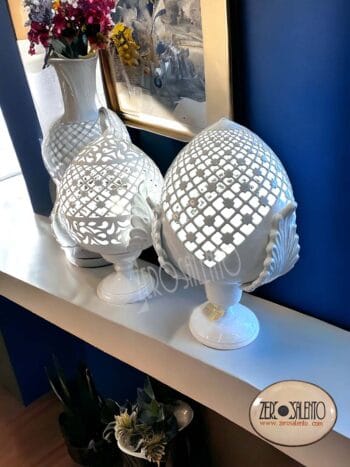 Lampada da tavolo a forma di Pigna intaglio moderno a Rombi Verde Teril121.VE - immagine 3