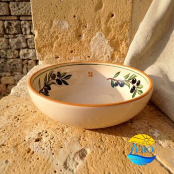ciotola-fonda-ceramica-artigianale-salentina-decoro-olive