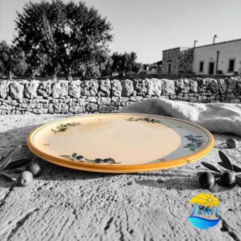 piatto-portata-pizza-ceramica-artigianale-salentina-decoro-olive