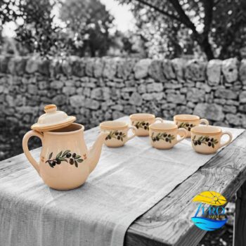 servizio-da-te-teiera-tazzine-ceramica-salentina-decoro-olive-campagna